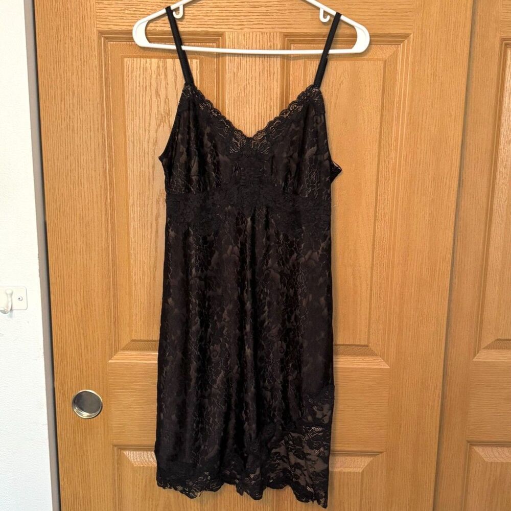 Soma Black & Tan Women's Size Small Lace Nighty Pajamas Dress